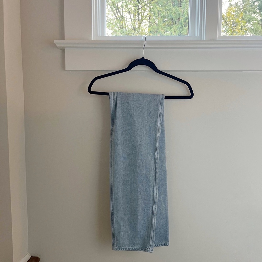 Pacsun Women’s Front Dip Straight Leg Jean